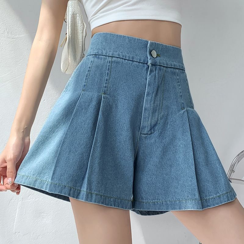 High Waist Pleated Washed Denim Shorts