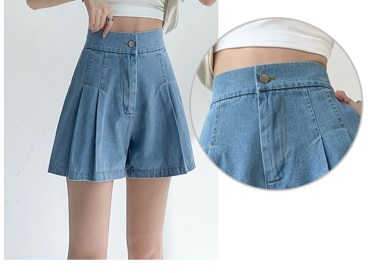 High Waist Pleated Washed Denim Shorts