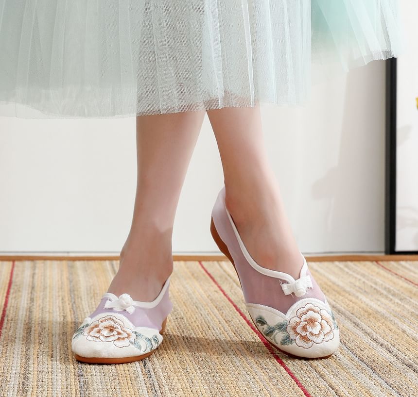 Mesh Embroidered Heel Slip-Ons Wedge