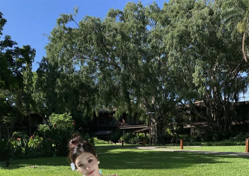 A-Line Open Dress Ruched Back Maxi Halter Plain Accent Floral Neck Layered