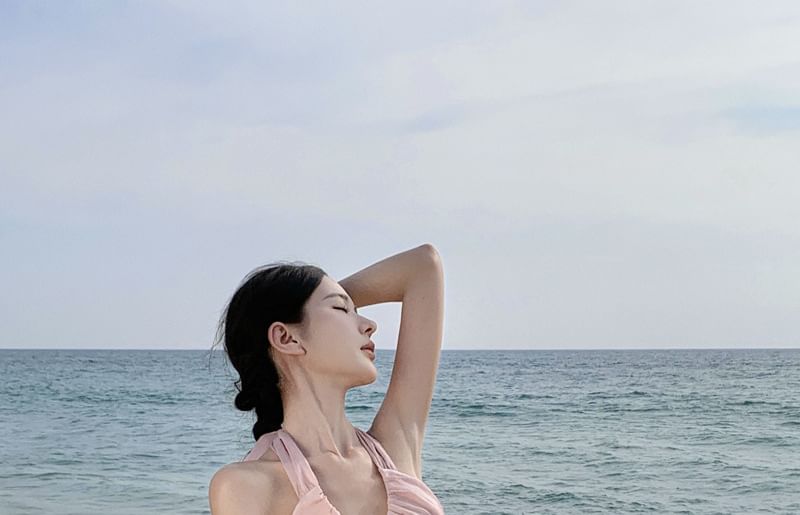 Open Back Plain Top Halter Set: Asymmetrical Layered Ruffle A-Line Skirt Rise + High V-Neck