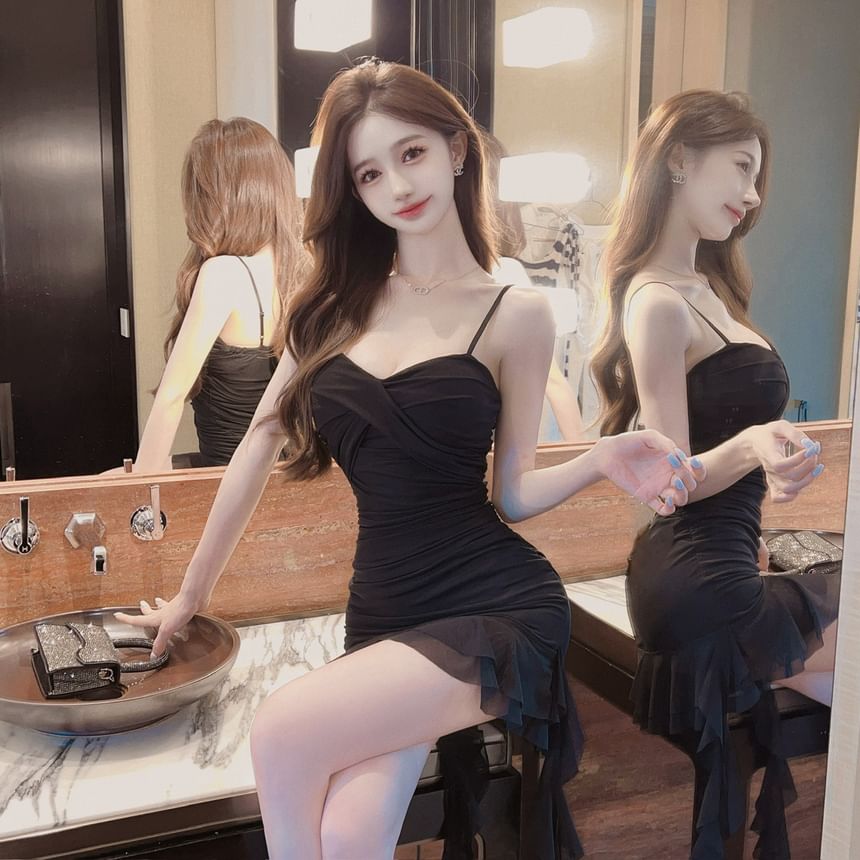 Thin Strap V-Neck Solid Asymmetrical Ruffle Hem Ruched Mesh Mini Bodycon Dress