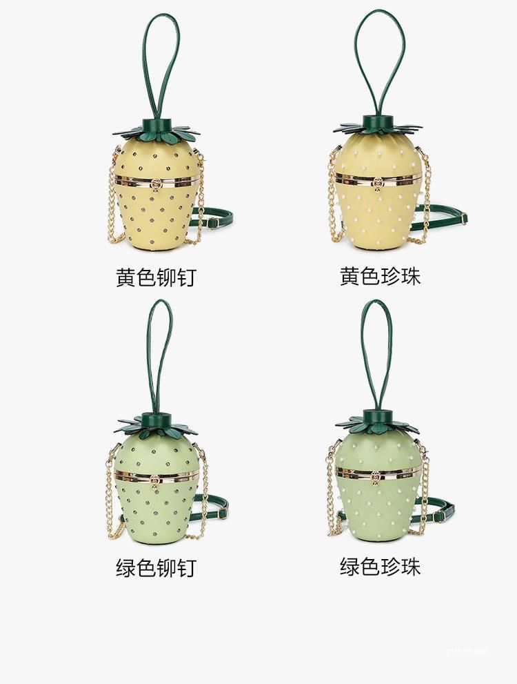 Bucket Chain Strap Strawberry Bag