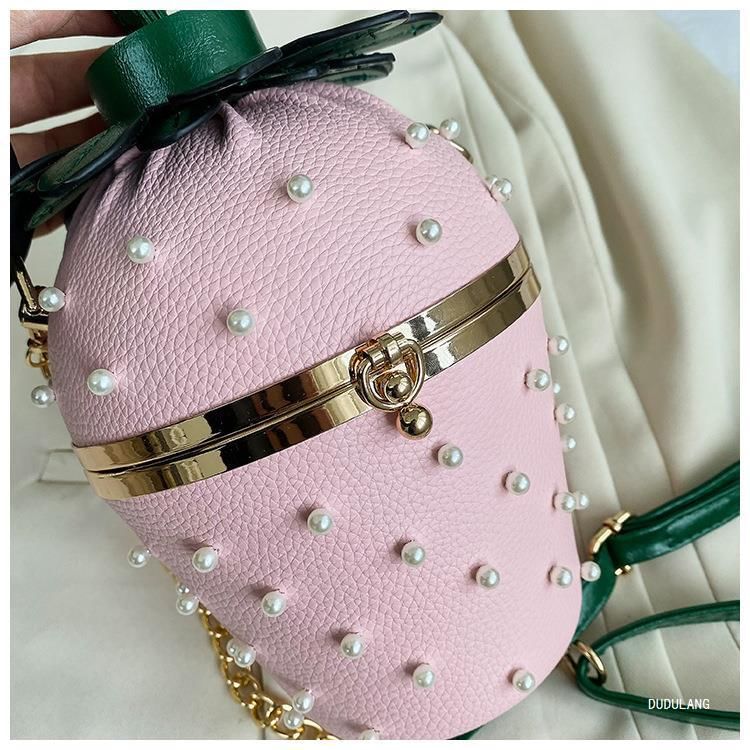 Bucket Chain Strap Strawberry Bag