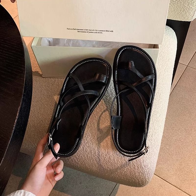 Sandals Platform Loop Toe Cross Criss