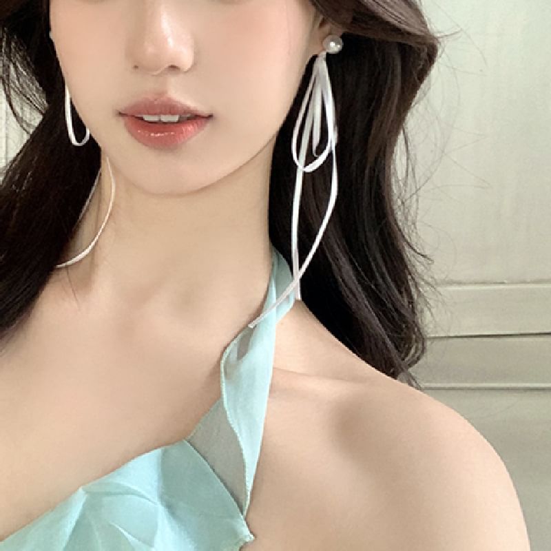 Pearl Bow Earring Faux