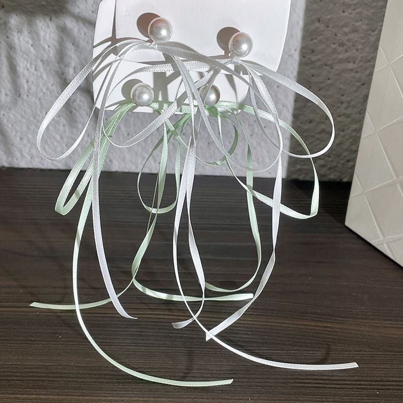 Pearl Bow Earring Faux