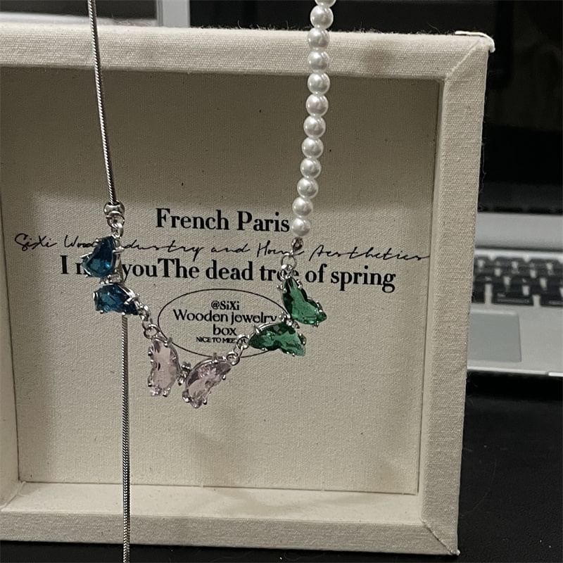 Faux Butterfly Necklace Rhinestone Pearl