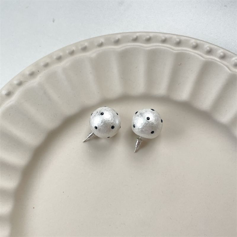 Dotted Faux Pearl Drop Earring / Stud Earring