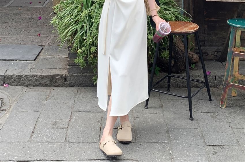 Short-Sleeve Crewneck Slit Hem A-Line Maxi Dress