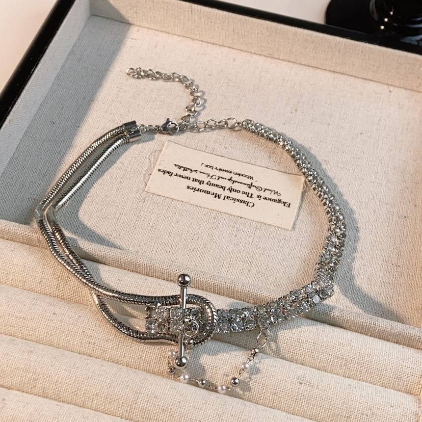 Bracelet / Pearl Faux Necklace