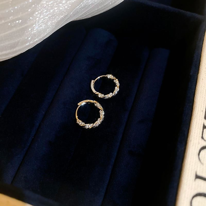 Rhinestone Earring Huggie