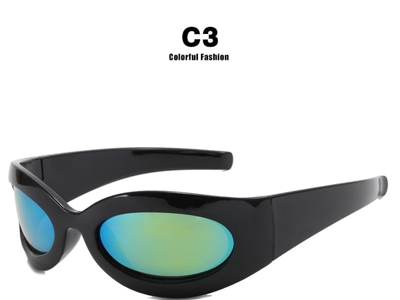 Oval Rimmed Thick Sunglasses