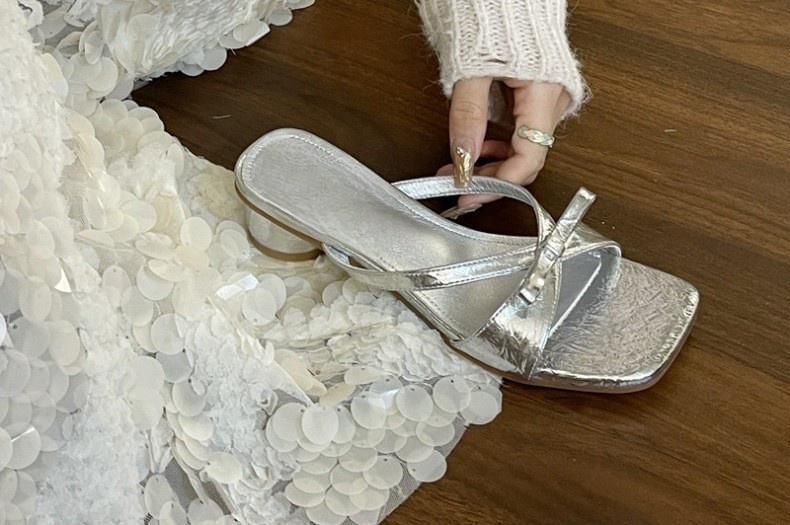 Faux Chunky Toe Leather Sandals Plain Bow Accent Square Heel