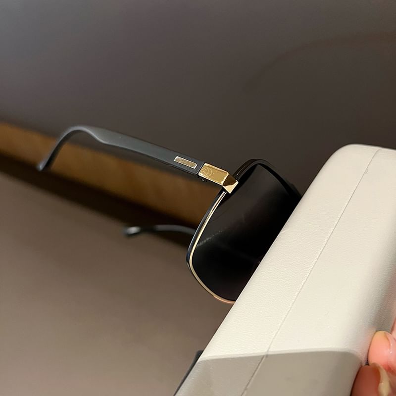 Thin Sunglasses Square Frame