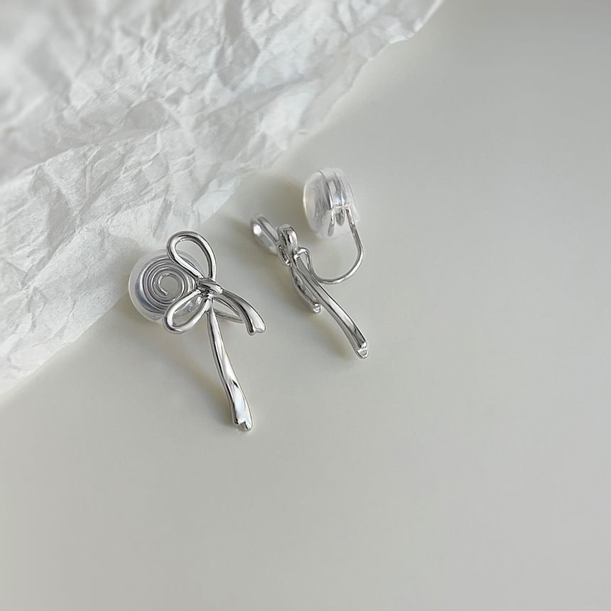 Bow Earring On Clip