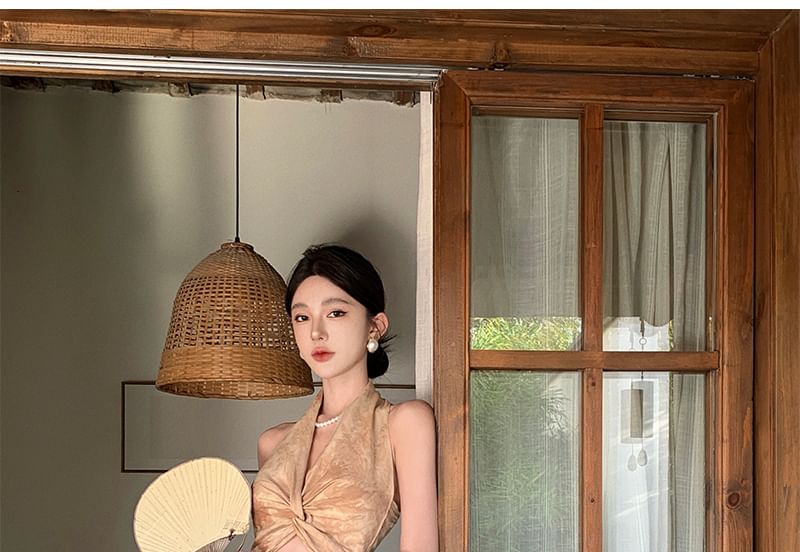 Set: Halter Print Twist Crop Tank Top + High Waist Culottes