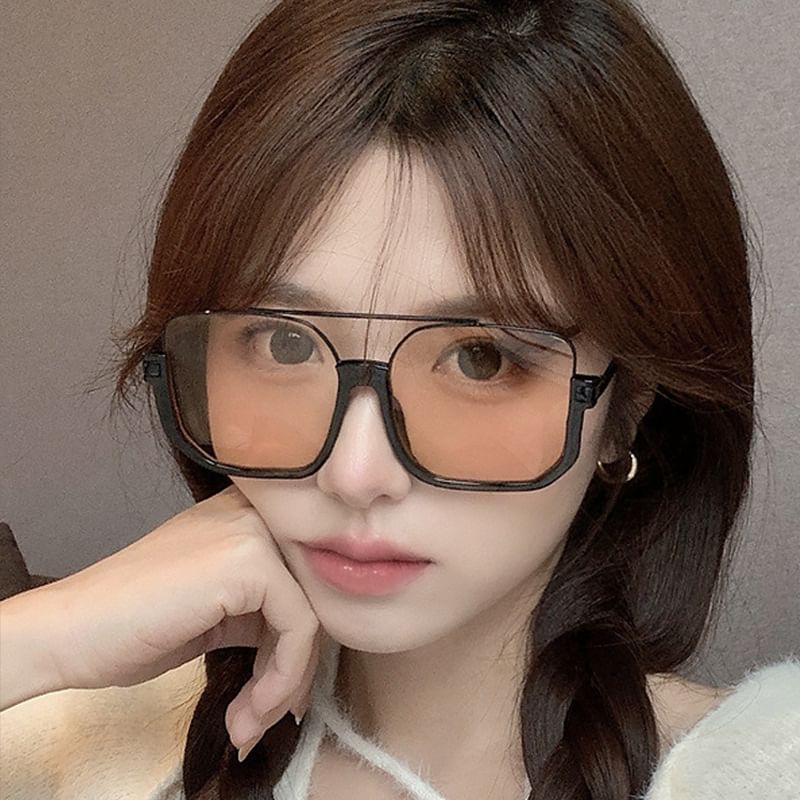 Oversized Frame Sunglasses Square