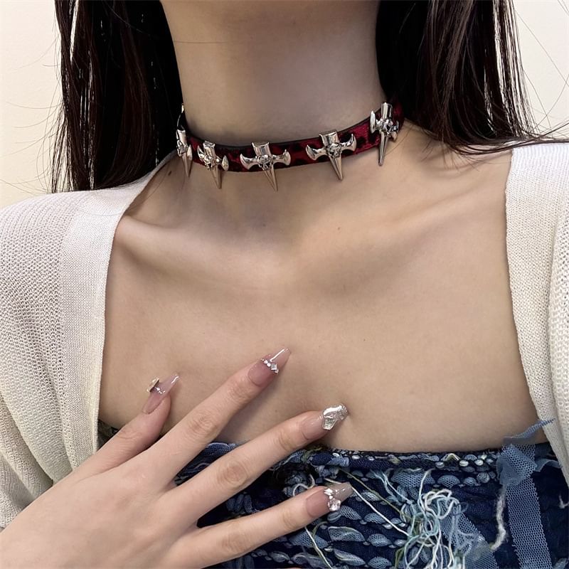 Metal Accent Choker