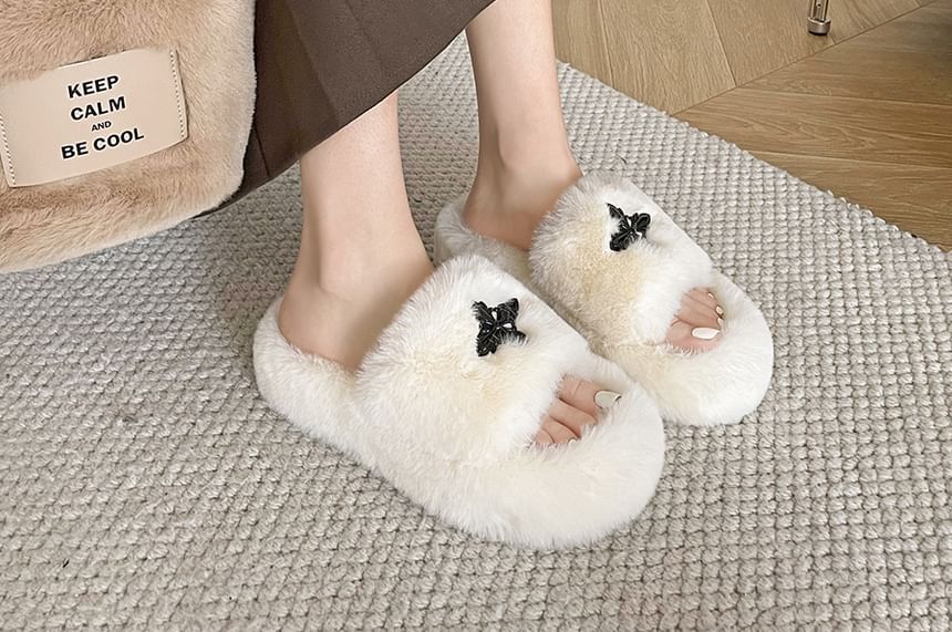 Cross Accent Fluffy Slippers