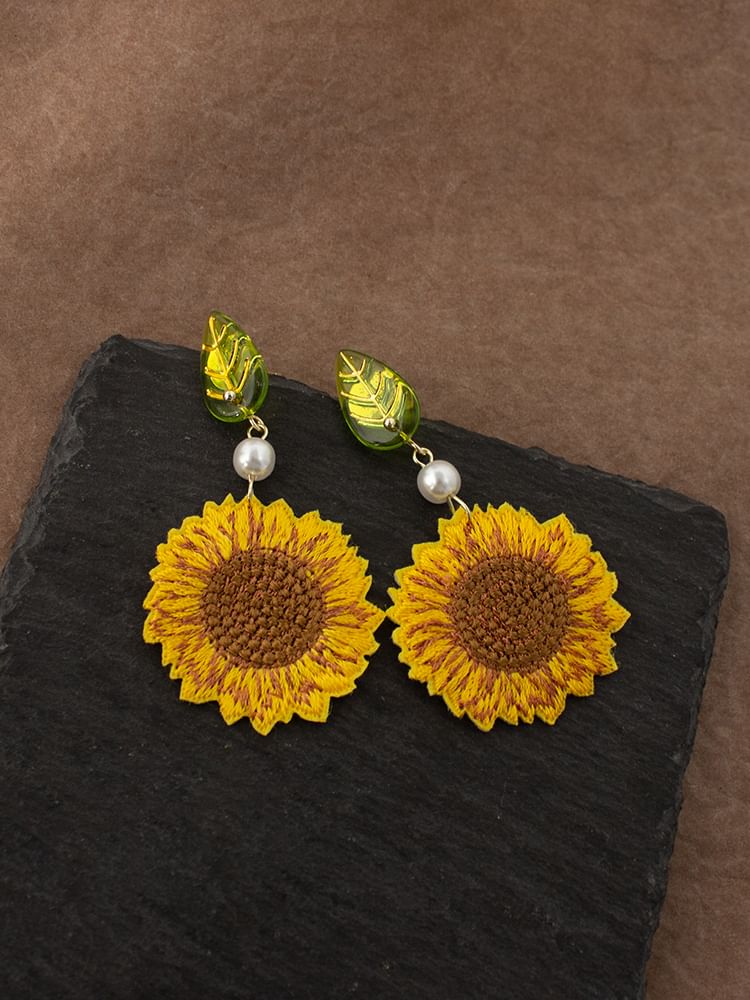 Drop Earring Crochet Sunflower / Clip-On