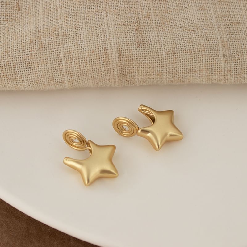 Earring / Huggie Clip-On Star