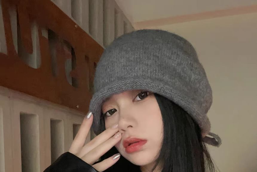 Bowknot Plain Beanie