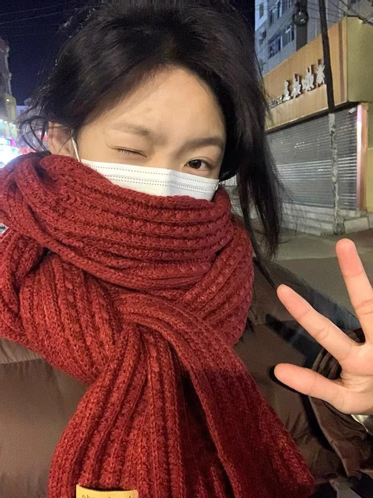 Plain Knit Cable Scarf