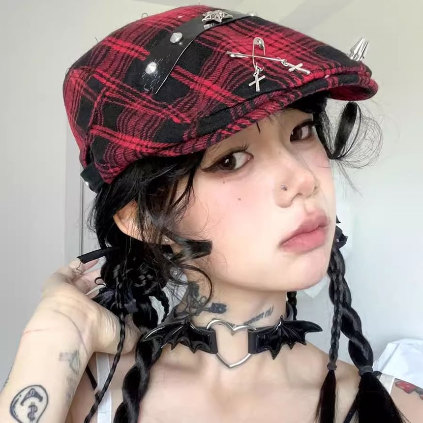 Accent Pin Plaid Cap Newsboy