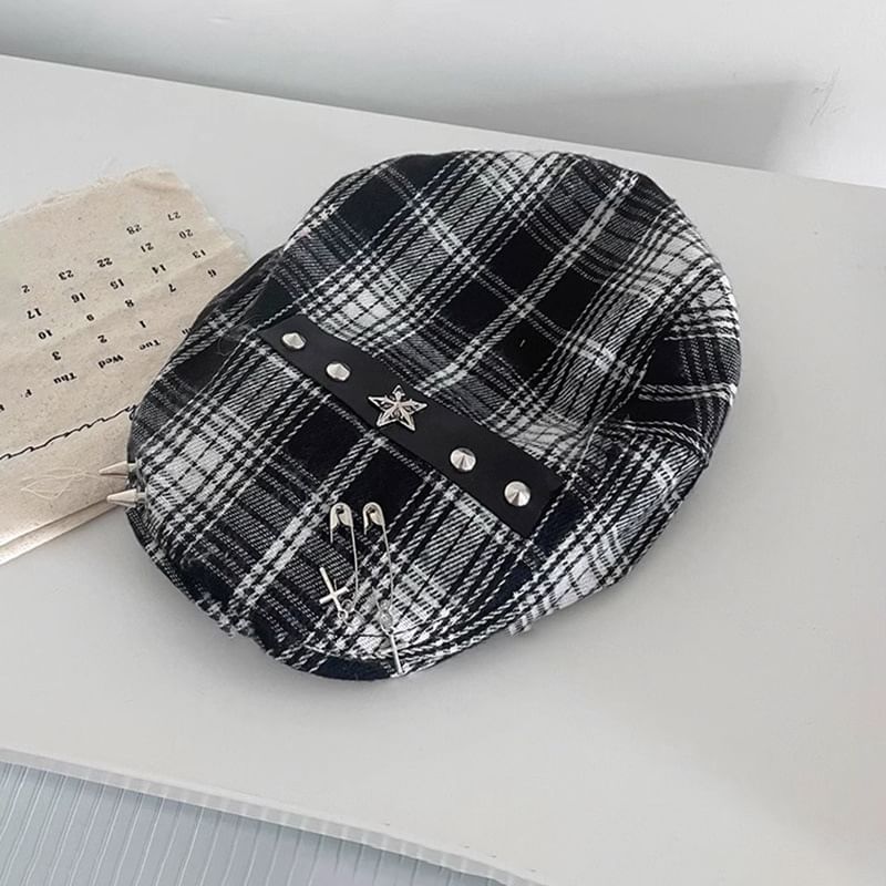 Accent Pin Plaid Cap Newsboy