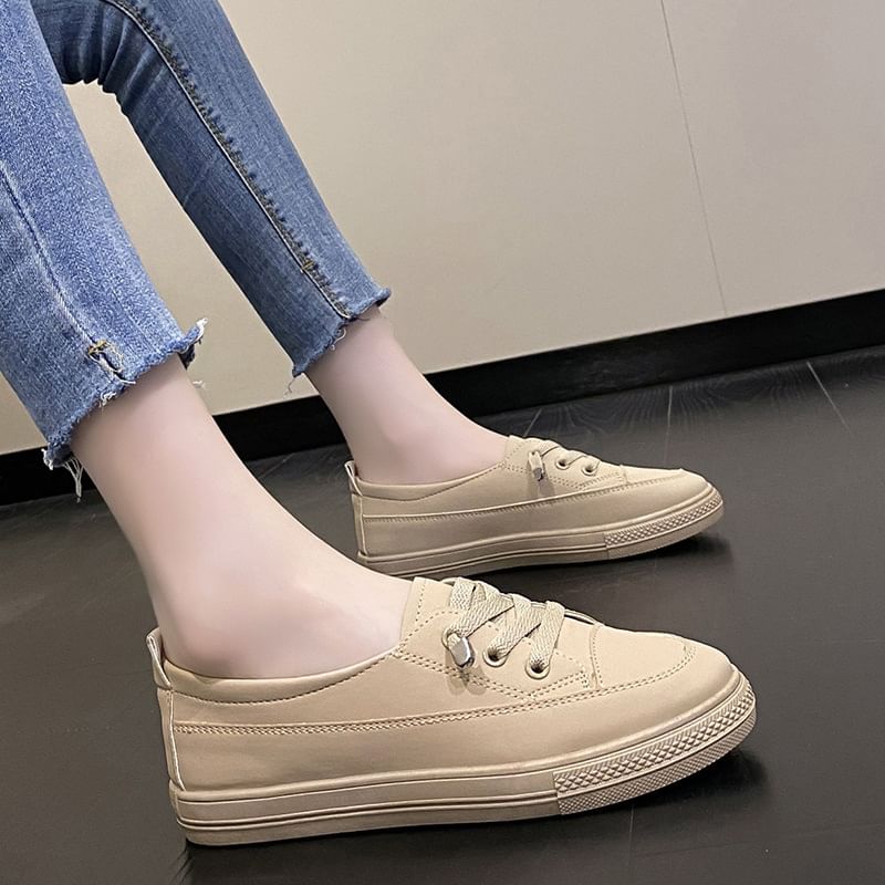 Plain Sneakers Slip-On