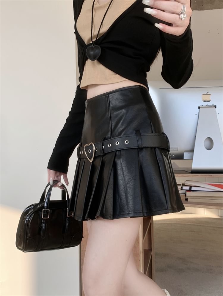 High Waist Belted Faux Leather Pleated Mini Skirt