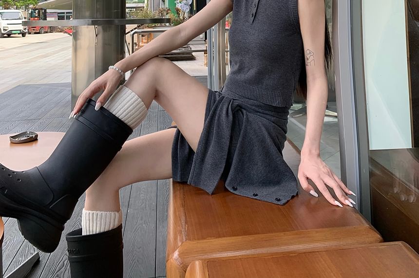 Round Neck Cardigan with Collared Knit Top and Mini Skirt
