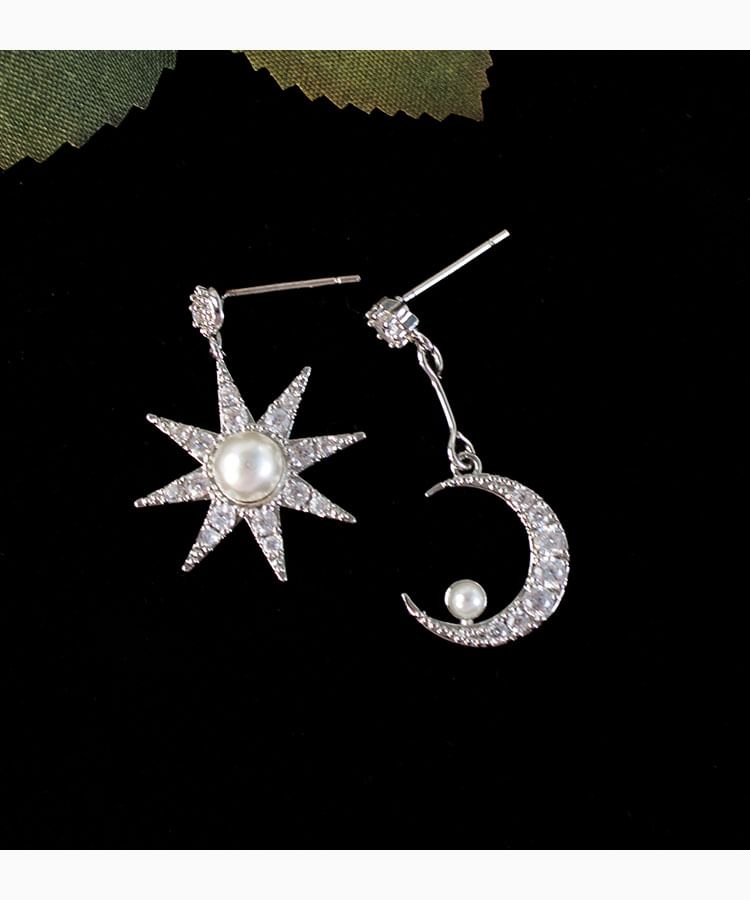 Moon Pearl Dangle Asymmetrical Faux Rhinestone Star Earring Alloy