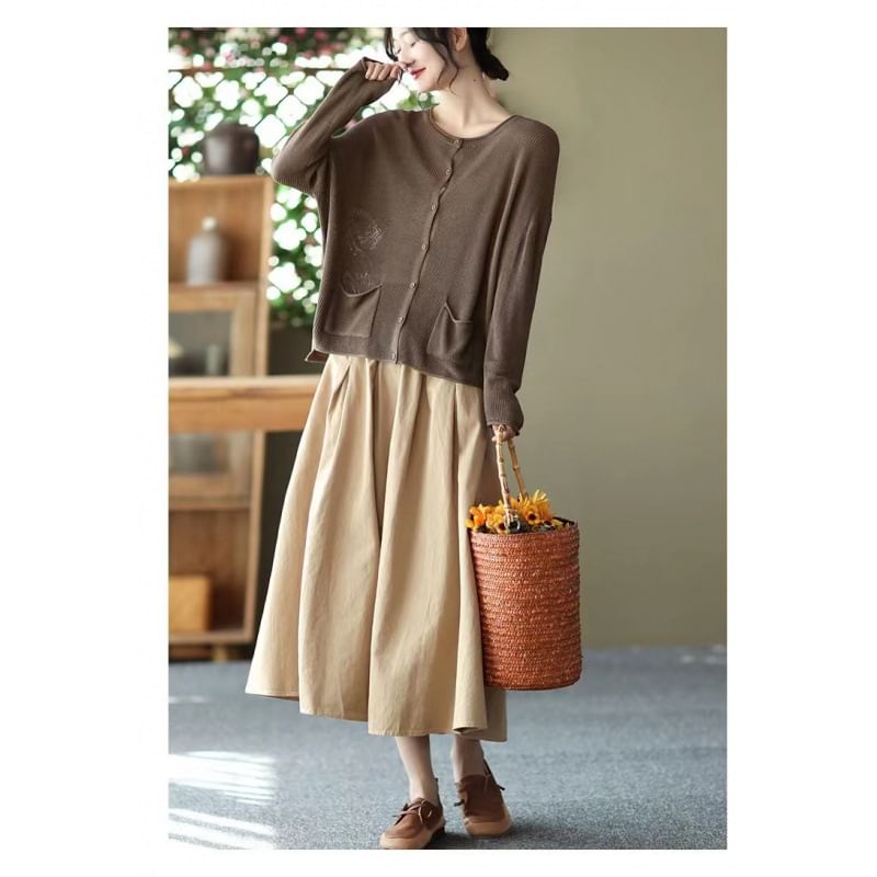 Elastic Waist Pleated Midi Flared Skirt in Solid Tone