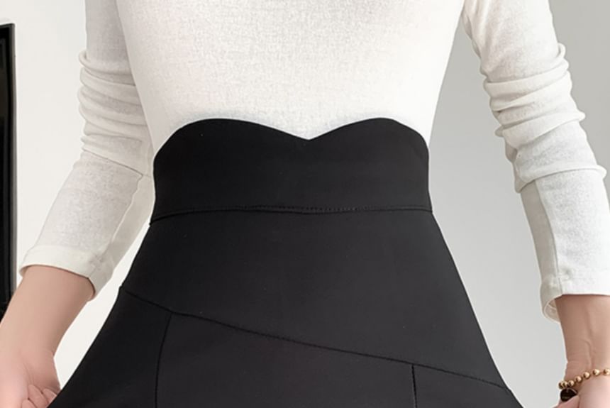 High-Rise Slit Mermaid Hem Midi Skirt