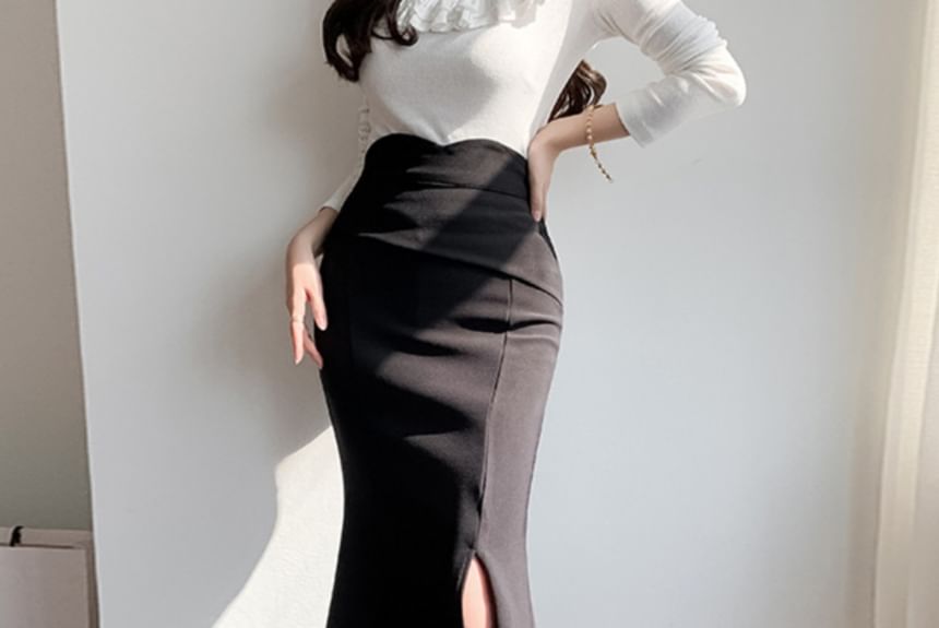 High-Rise Slit Mermaid Hem Midi Skirt