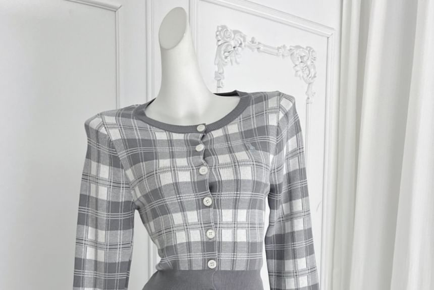 Plaid Cardigan Paired with High-Rise Mini Flare Skirt Set