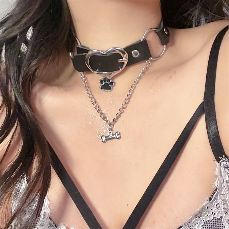 Leather Heart Buckle Paw Choker Faux
