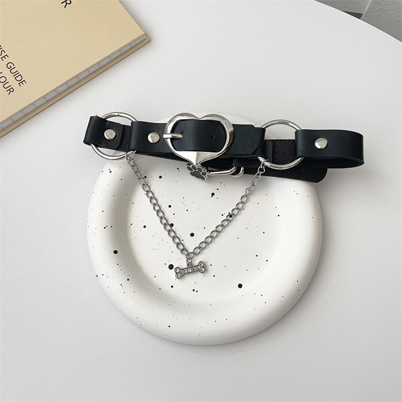 Leather Heart Buckle Paw Choker Faux