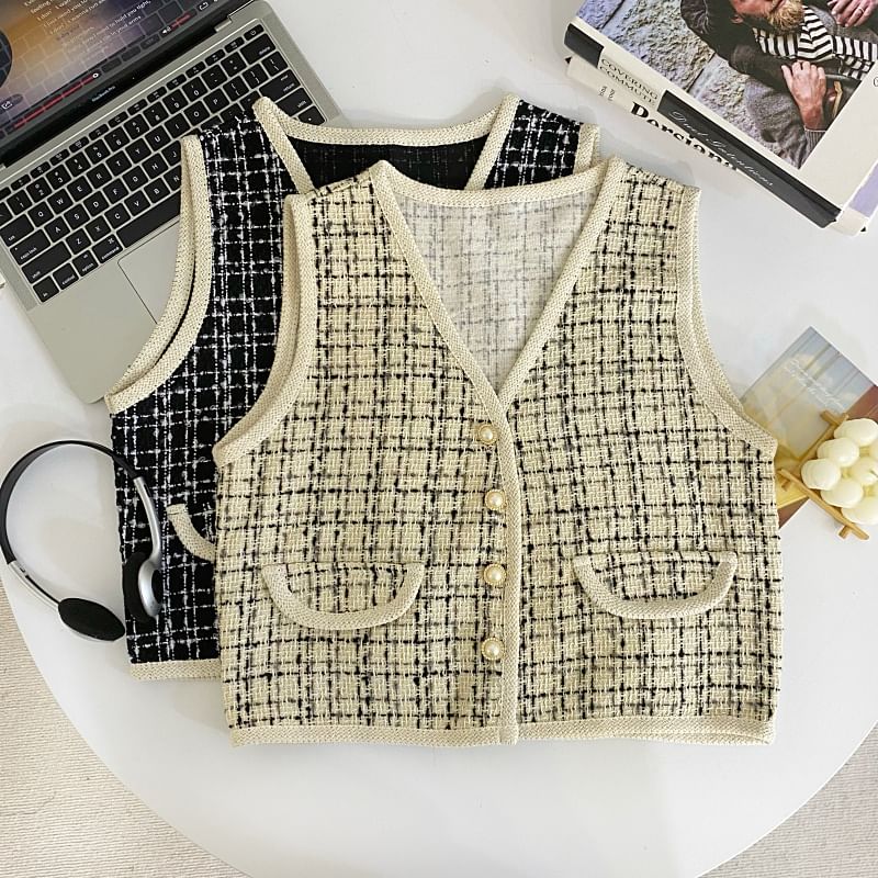 V-Neck Plaid Tweed Button Cropped Vest