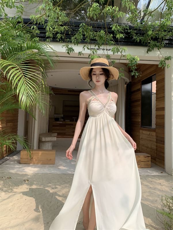 V-Neck Sleeveless Dress A-Line Maxi Slit Cutout