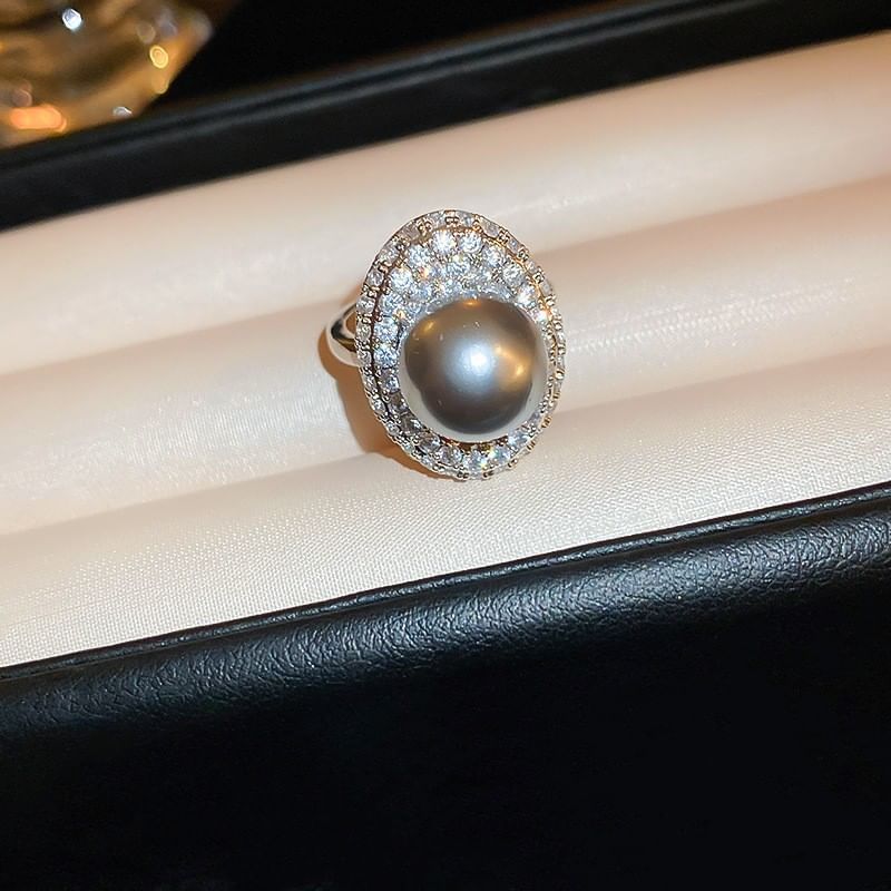 Pearl Freshwater Ring