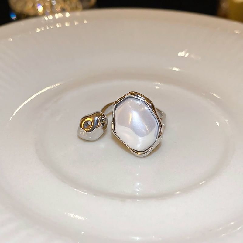 Pearl Freshwater Ring