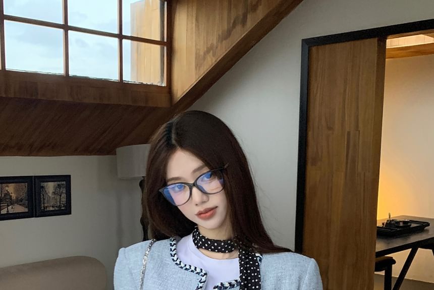 Round Neck Contrast Trim Tweed Crop Button Jacket