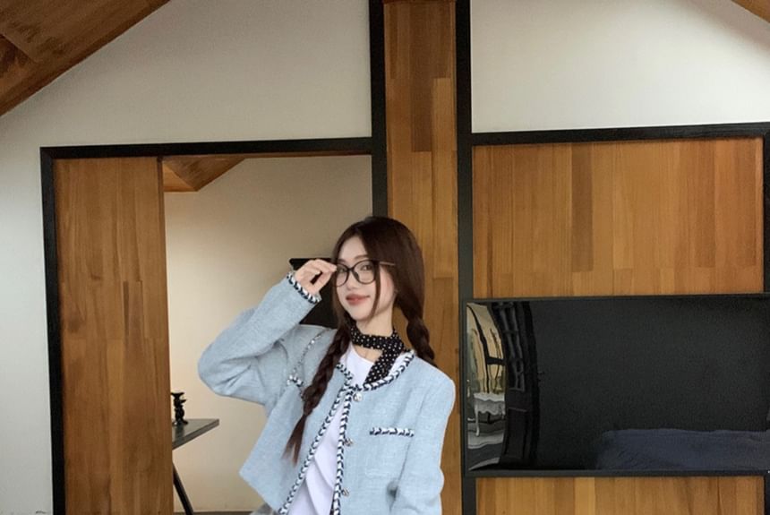 Round Neck Contrast Trim Tweed Crop Button Jacket