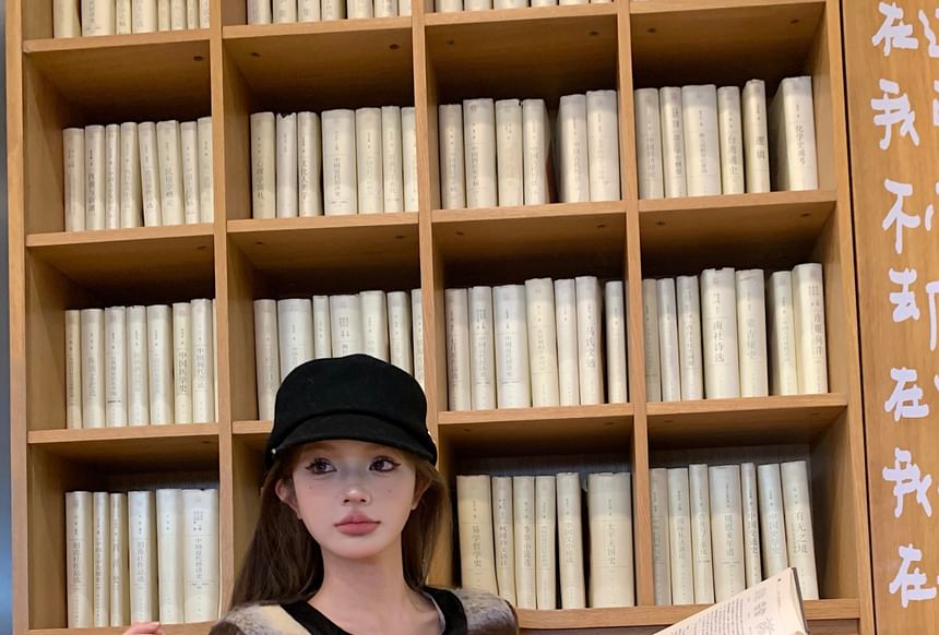 Trim / Bow Crop Contrast Accent Crew Skirt Jacket Rise Button-Up High Plaid Pencil Mini Neck