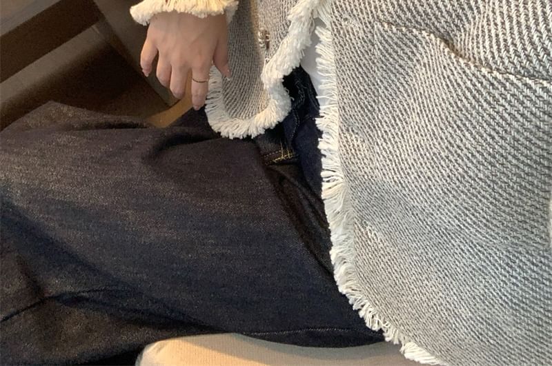 Crew Neck Frayed Button-Up Tweed Jacket / High Waist Washed Wide Leg Jeans