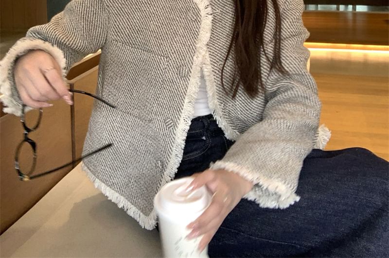 Crew Neck Frayed Button-Up Tweed Jacket / High Waist Washed Wide Leg Jeans