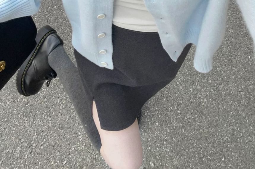 Round Neck Solid Button-Front Cardigan